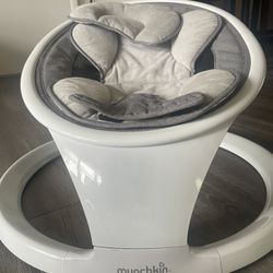 Munchkin Bluetooth Swing