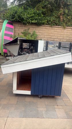 Dog house