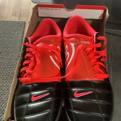 Nike Total 