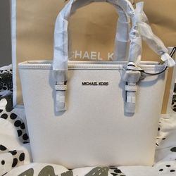 Brand new Michael Kors Purse  (Mother's Day)