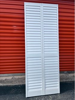New 30" Louvered Bi-Fold Door