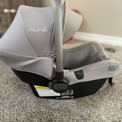 Nuna pipa lite lx frost hot sale
