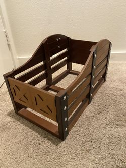 American Girl Doll Stable