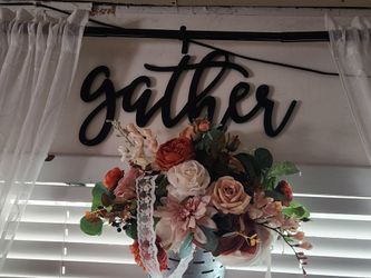 Sign decor