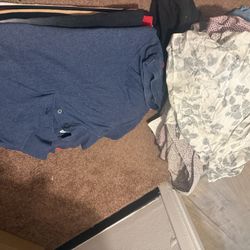 Small Lot Of Men’S Shirts
