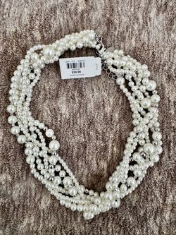NEW LOFT Faux Pearl Statement Necklace NWT