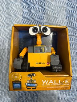 Wall-E toy
