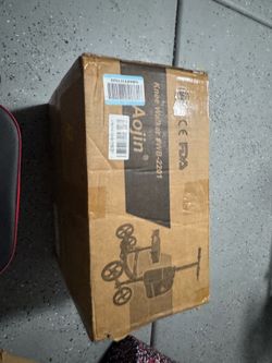 Knee scooter