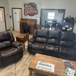 $800 OBO!!! 100% Genuine, Leather Couch And Recliner! Like Brand New! Need It Gone Today!!