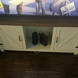 TV Stand 