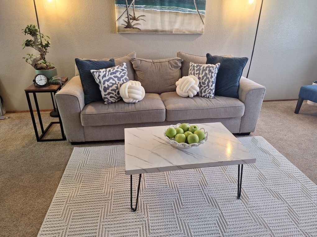 COUCH/SOFA- FREE