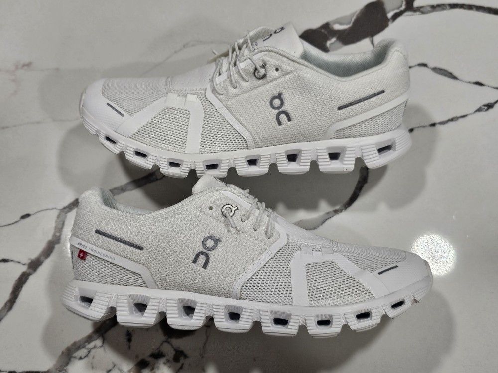 On Cloud X 3 Undyed White Size 9.5 US Women's Running Casual Shoes