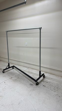 Rolling garment Z rack