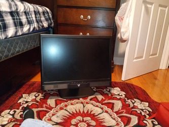V7 Monitor