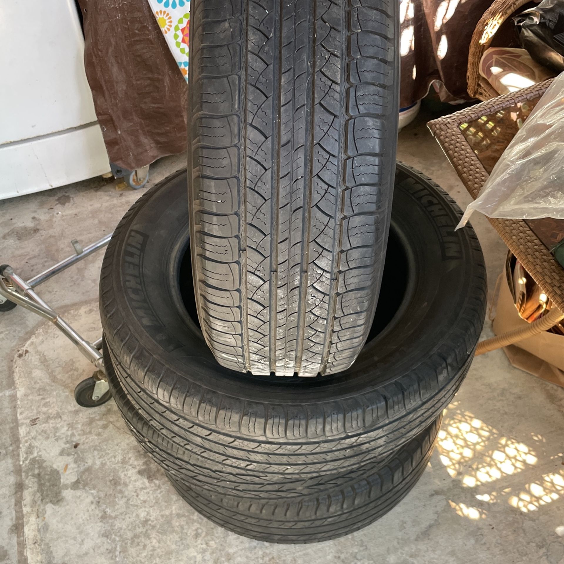Tires 225/65R17 for Sale in Chula Vista, CA OfferUp