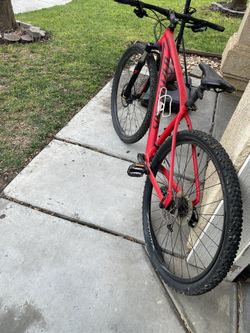 Specialized Mountain Bike