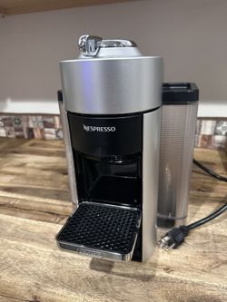 Nespresso Vertuo Evoluo Machine (First Gen.)