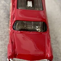 8 CRATE / Hot Wheels 2002 / 1:64 Diecast Model Car