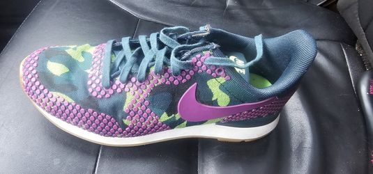 Nike Shoes Size 8