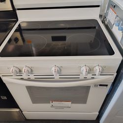 New Open Box Frigidaire Stove 
