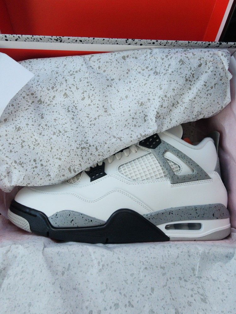 Air Jordan Retro 4 White Cement