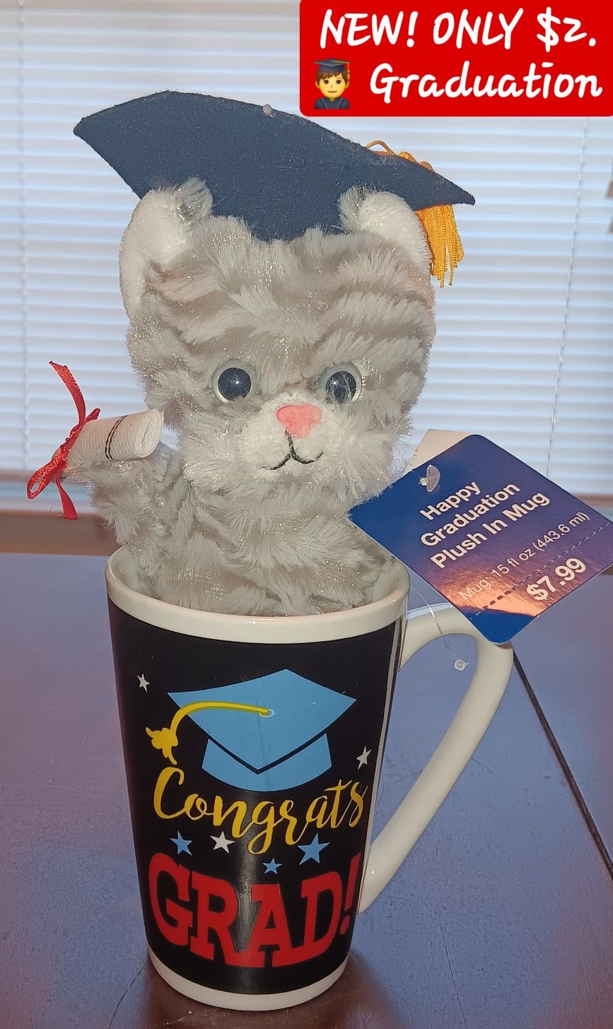 NEW! Happy Graduation👨🎓 Plush in Mug ONLY $2. Graduation is nearly here!!