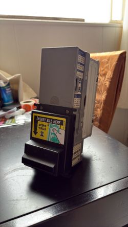 MEI $1 Bill Acceptor VN 2511 110 Volt