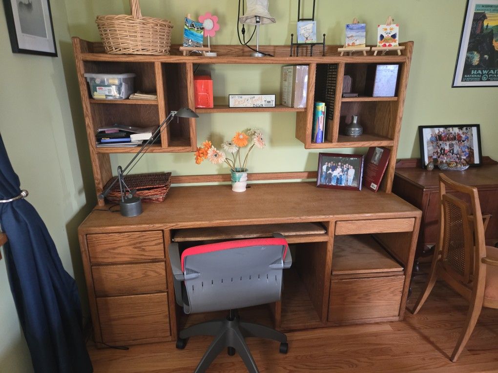 Oak Desk And Chair