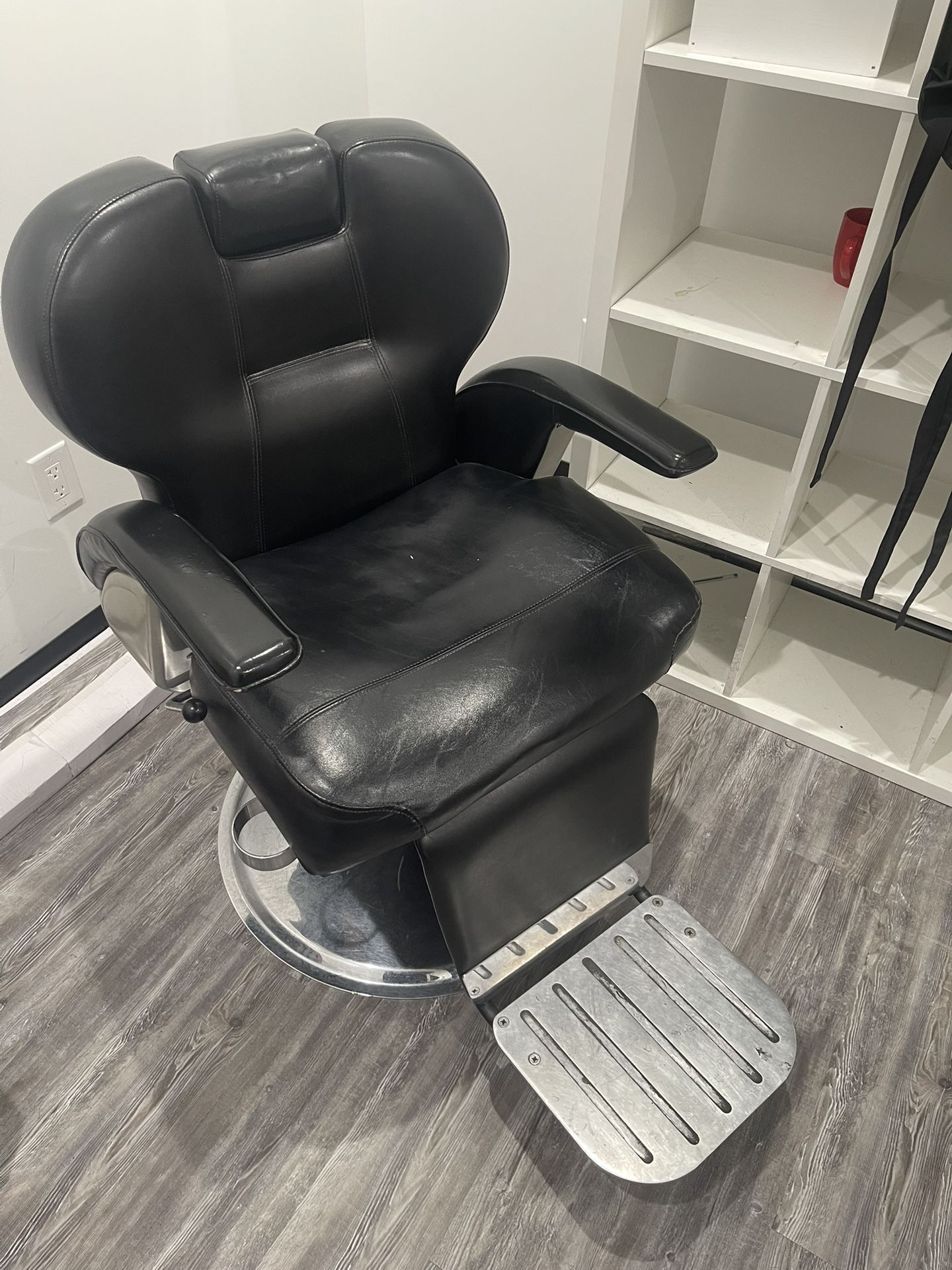 2. Sillas De Barbero 💈
