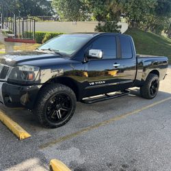 2005 Nissan Titan