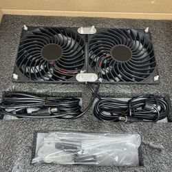 Solar Fan for chicken coops, sheds, greenhouse - NEW