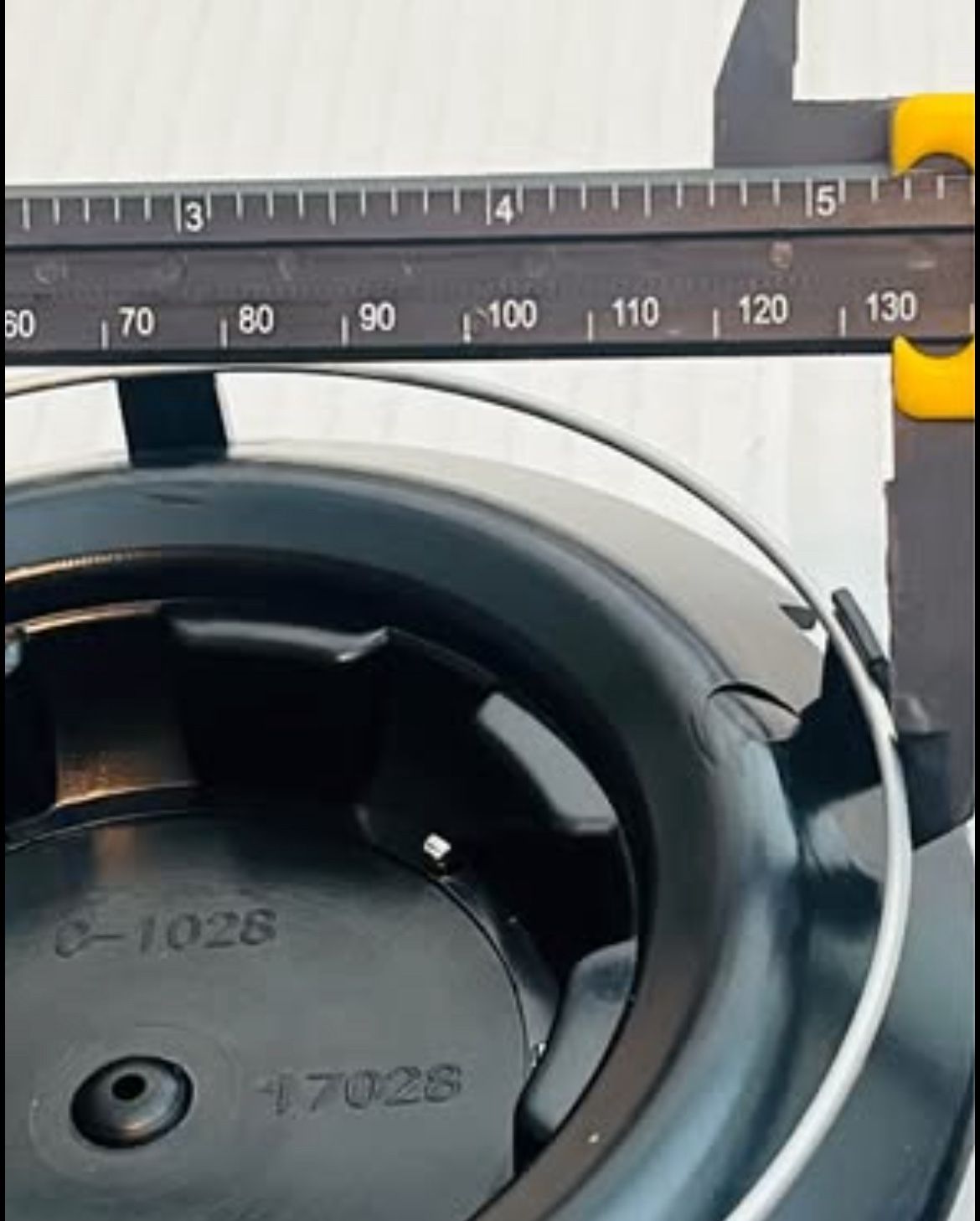 Mercedes Benz G Wagon AMG Wheel Center Caps New *1