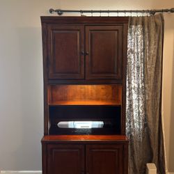 Solid Wood Hutch With Light