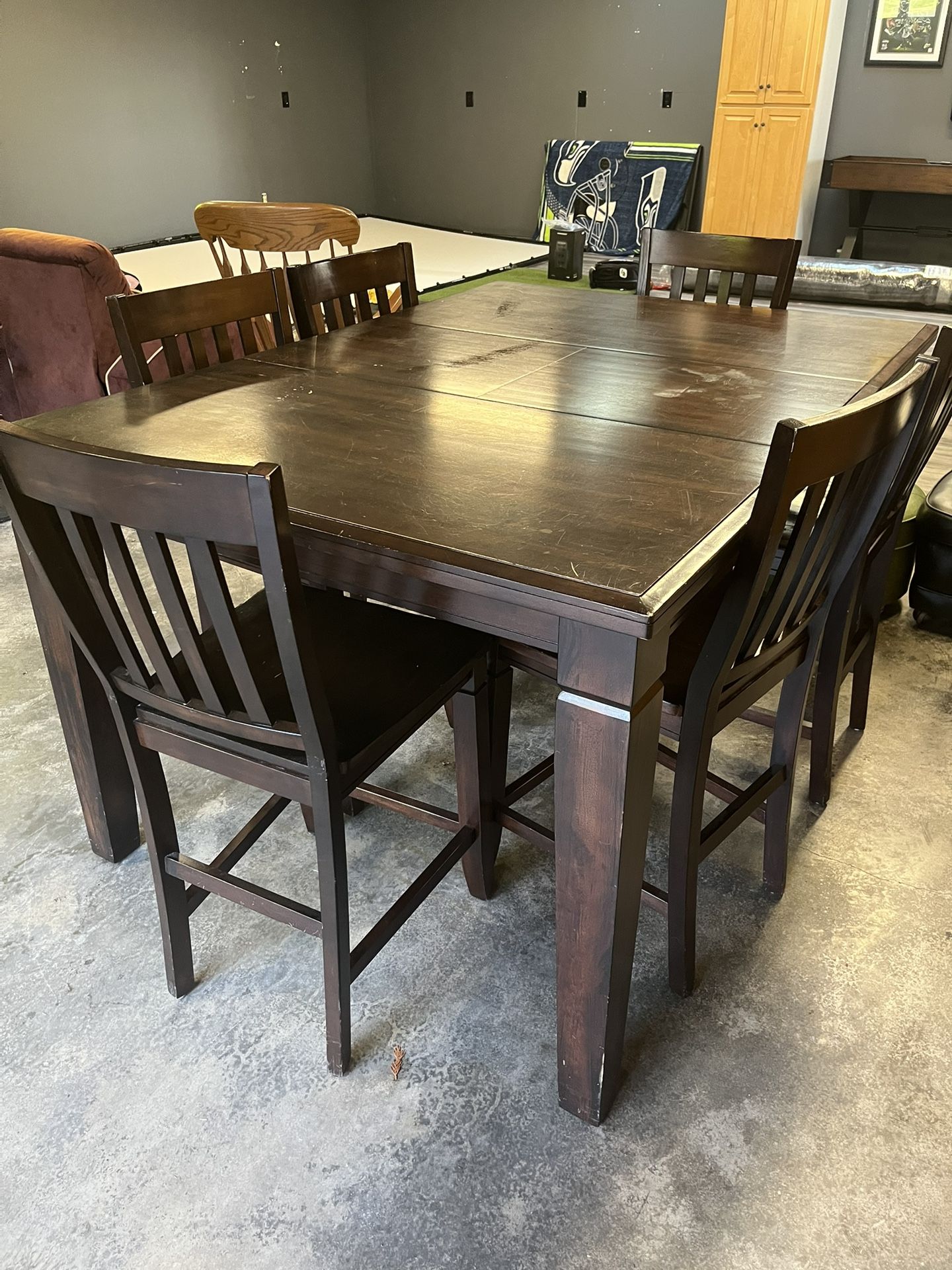 Counter Height Table And Chairs Set