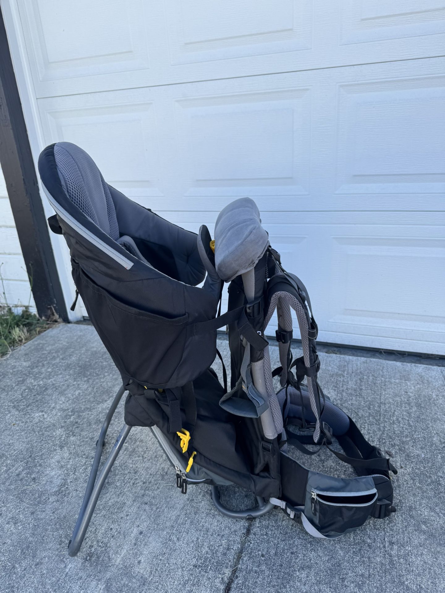 Deuter Kid Comfort 3 Child Carrier