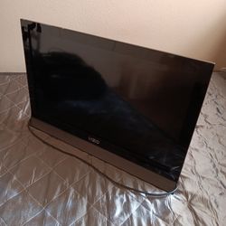 26-inch RazorLED LCD HDTV (720p, 60Hz)