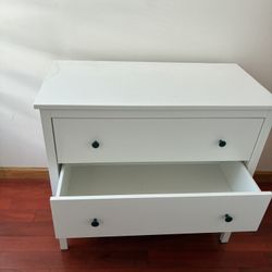 White IKEA hemnes Dresser 3 Drawers 