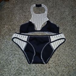 Womens Victoria's Secret Black And Crochet Bikini