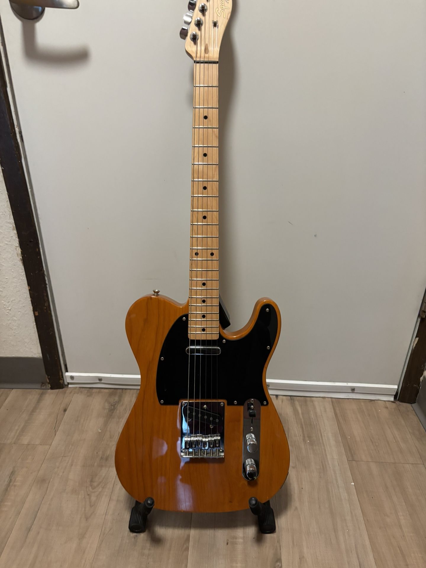 Squire Guitar & Amp. Package