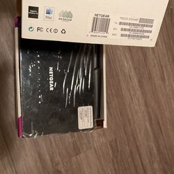 NETGEAR AC1200 Smart WiFi Router with External Antennas (R6220)