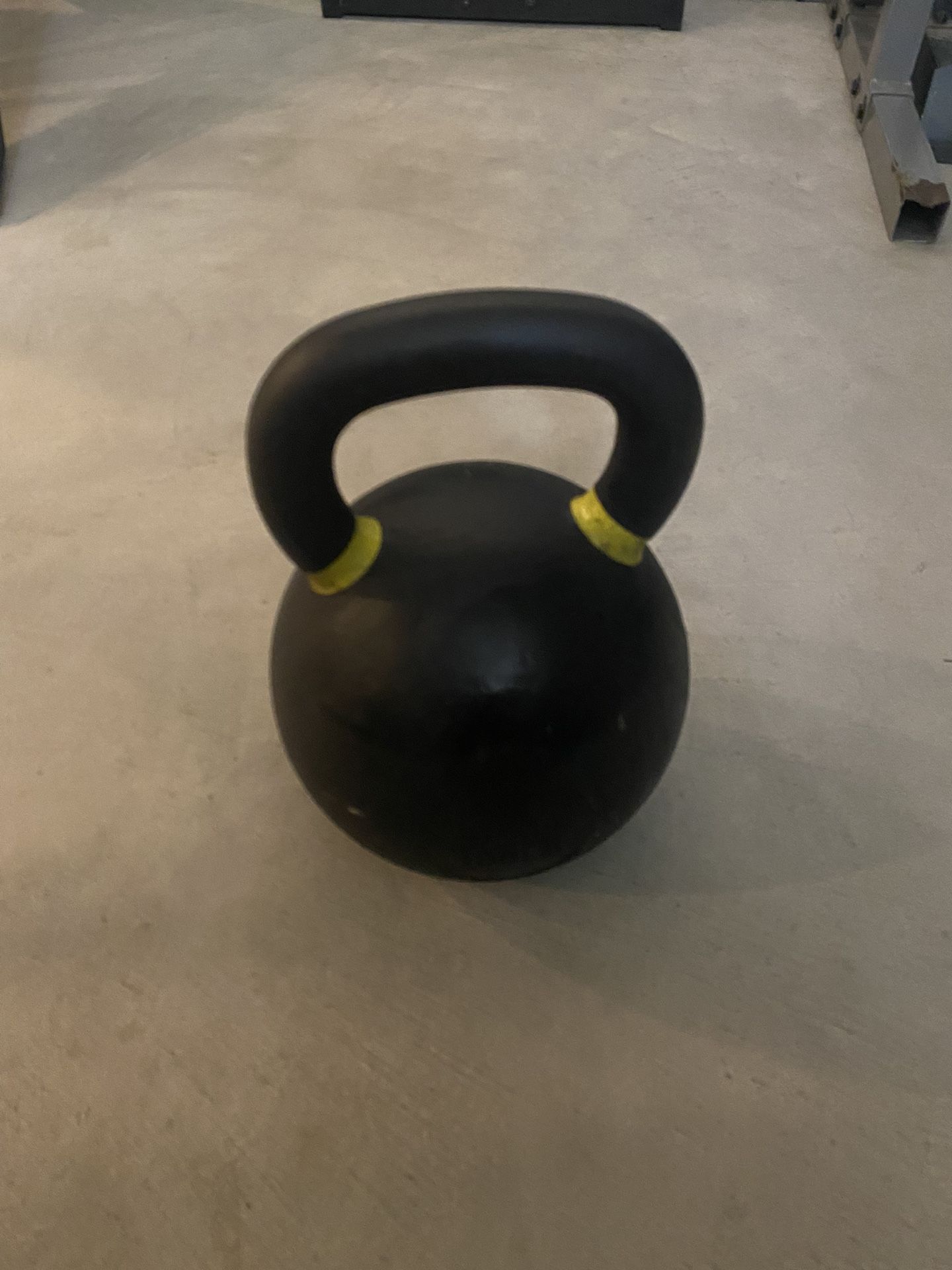 106 LB Kettlebell (48KG)