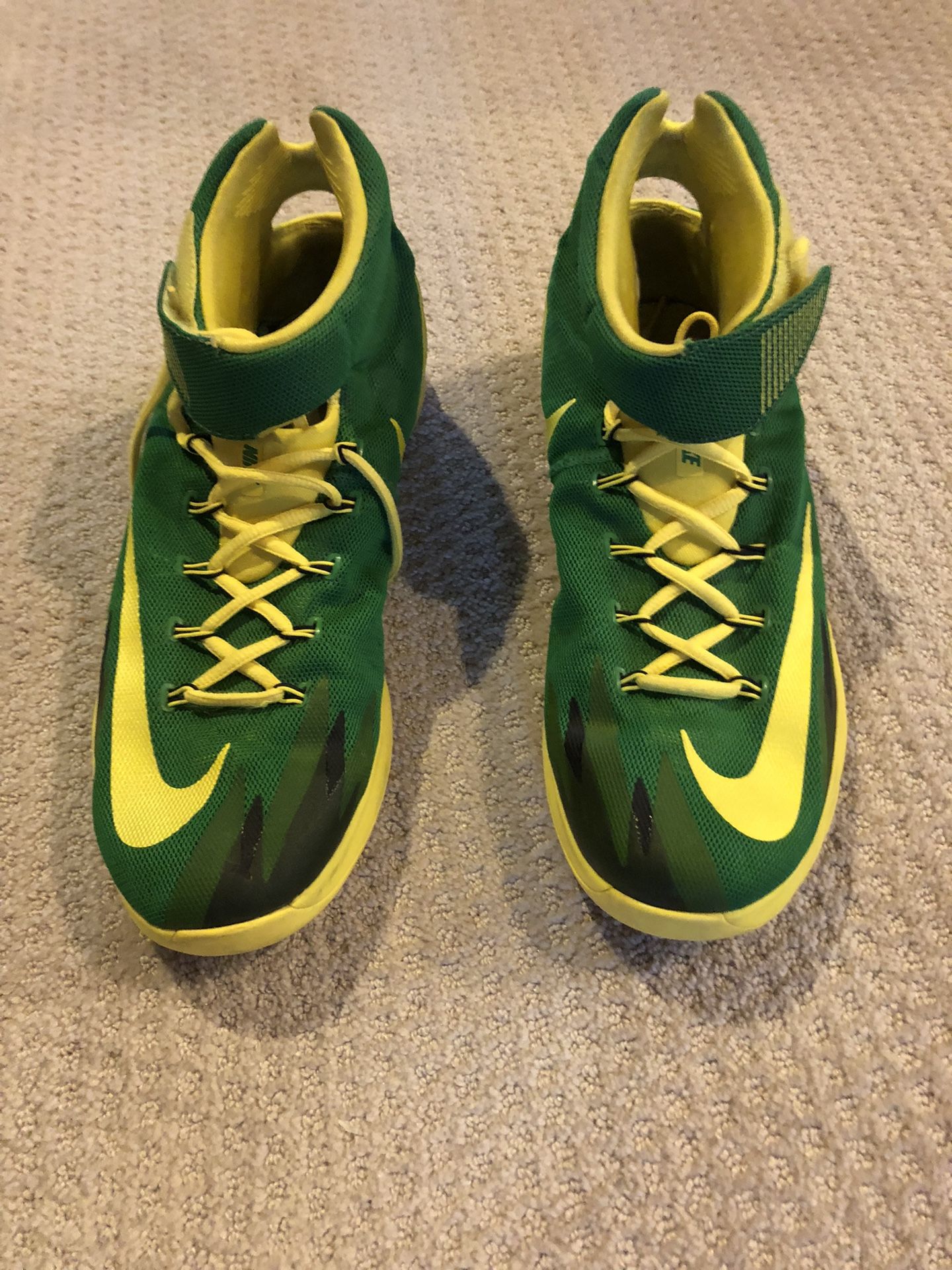 RARE Nike Zoom Hyperrev Basketball Shoes Green Yellow 630913  display picture 1