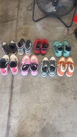 Sneakers (8)