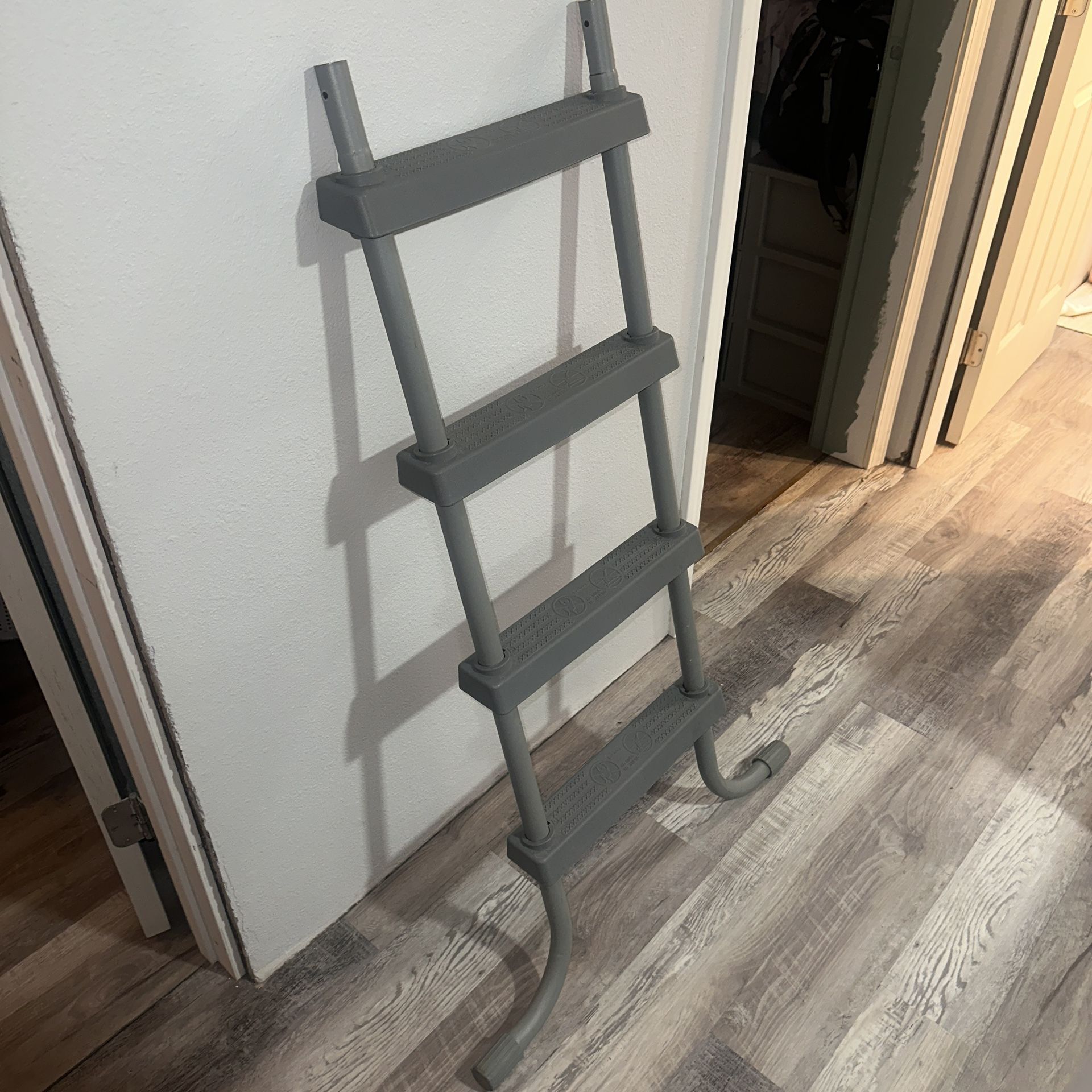 Replacement Above Ground Pool Ladder Bottom Section or for Projects