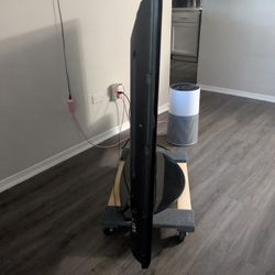 LG 60PS11 60" Full HD Plasma TV 