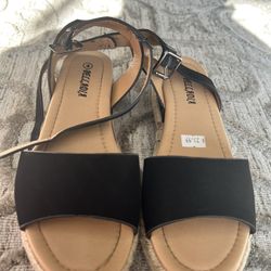 Girls shoes