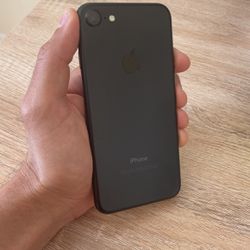 iPhone 7 32g Black 