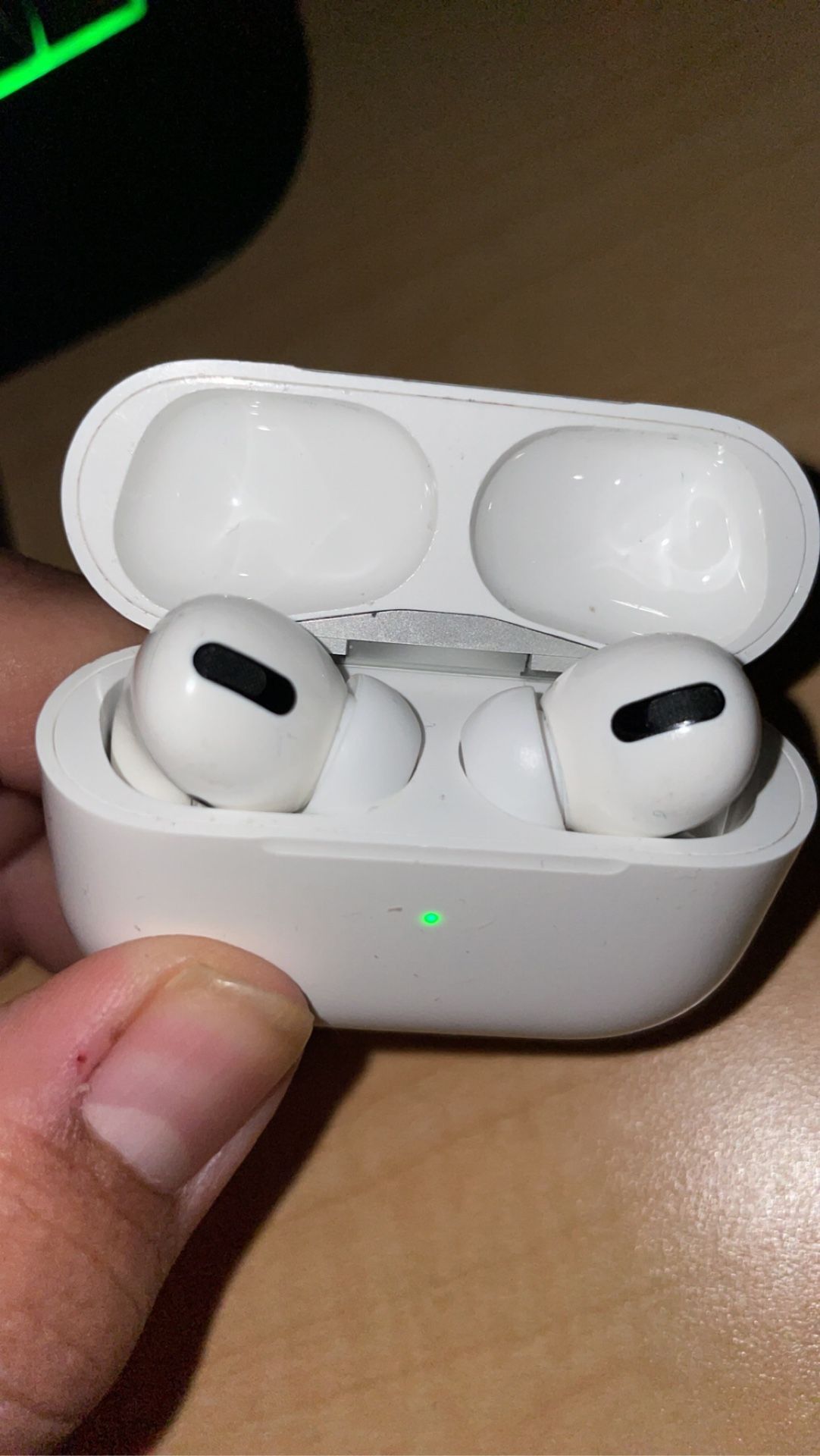 AirPods Pro