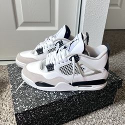AIR JORDAN 4 RETRO WHITE/BLACK 