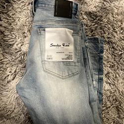 Smoke rise ripped jeans size 30X32